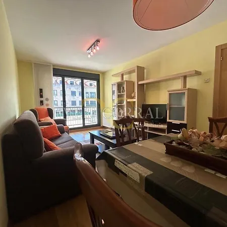 Piso Con Terraza Y Piscina En La Tala